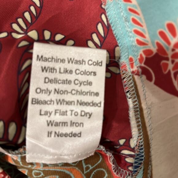 CAbi Women's Patchwork Tunic Size M - Picture 10 of 10